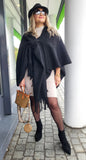 Poncho-Tuch-Mantel in Schwarz