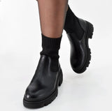 Boots Schwarz Klassisch NEW