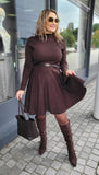 Kleid in Braun