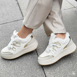 Sneaker "Beige" New