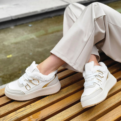 Sneaker "Beige" New